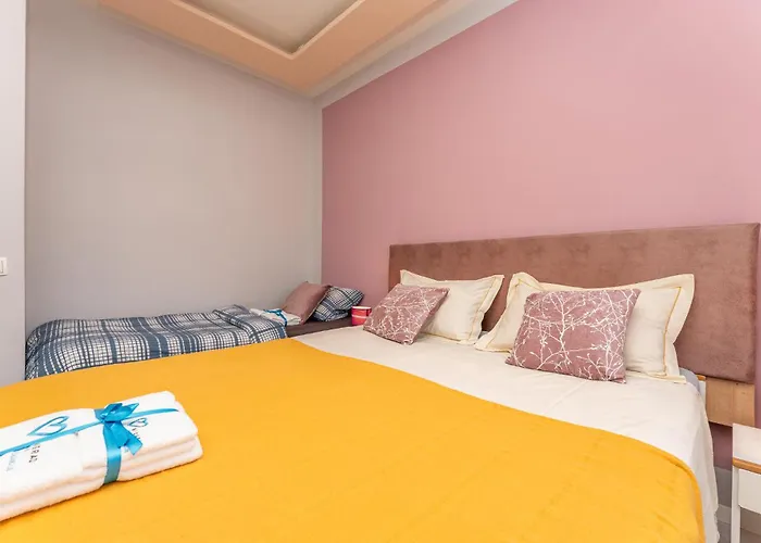 Apartamento Lovely In *