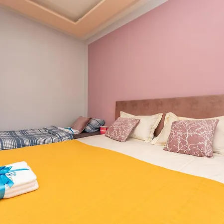 Apartment Lovely In With Wifi *