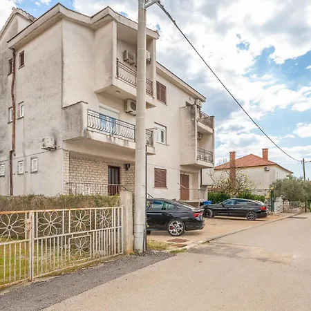 Lägenhet Lovely In *